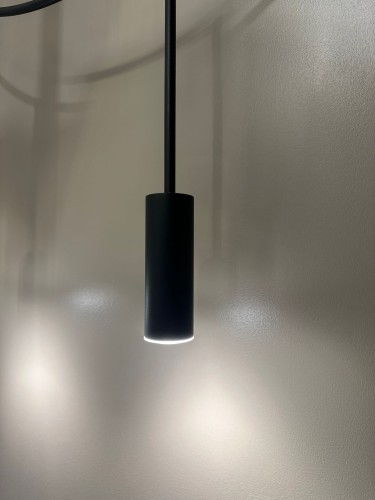 Estiluz Revolta (T-3636); esposizione