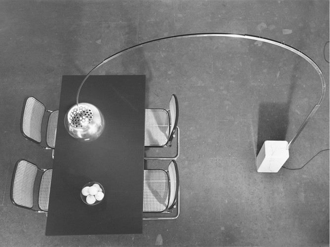 Flos Arco E27, design Castiglioni, 1962