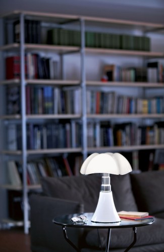 Martinelli Luce - Mini Pipistrello, Design Gae Aulenti, 1965