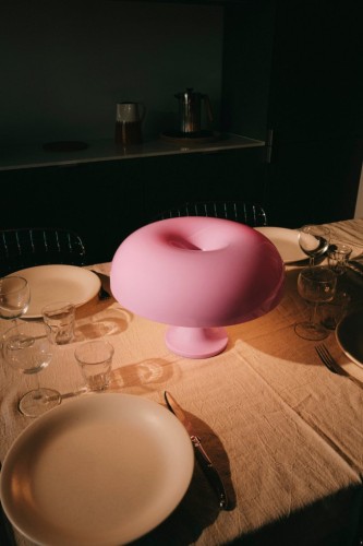 Artemide Nessino; edizione speciale lavanda