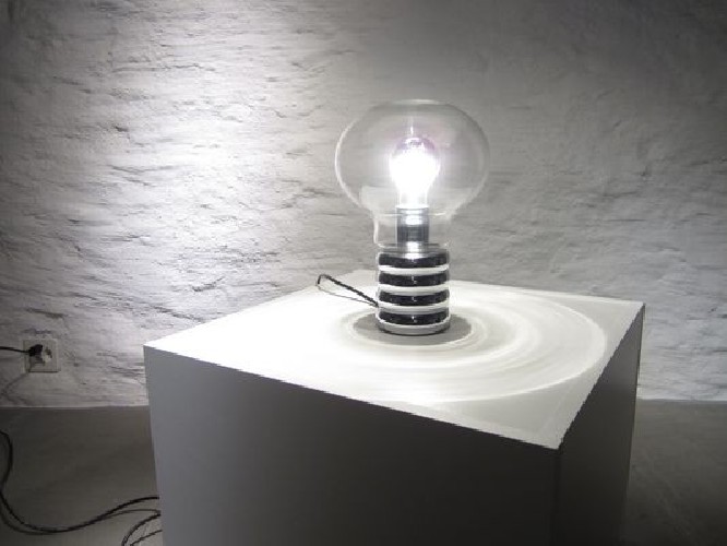 Ingo Maurer Bulb