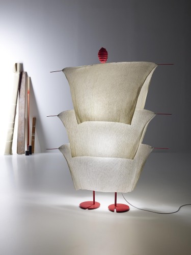 Ingo Maurer Walking in the Rain