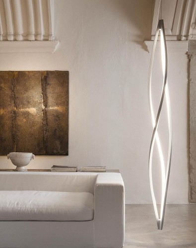 Nemo In The Wind Vertical Suspension