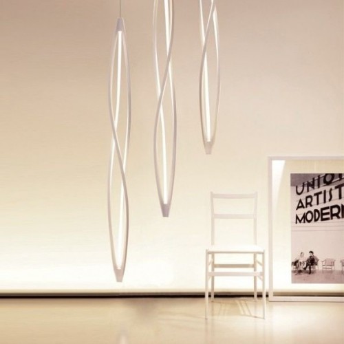 Nemo In The Wind Vertical Suspension