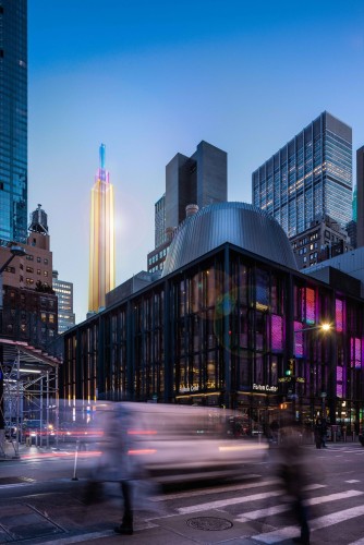 Foscarini Uptown - Terra, inserita in una metropoli