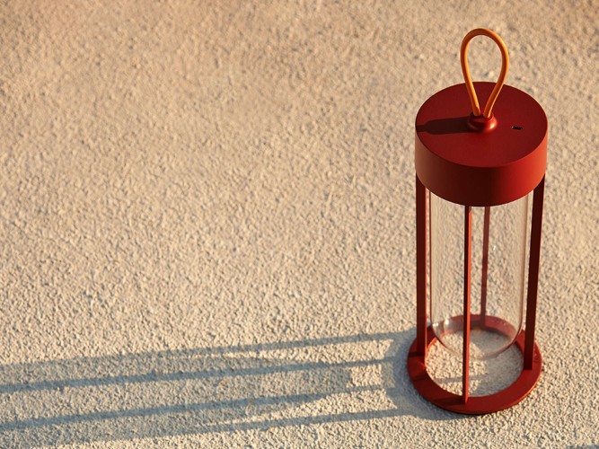 Flos In Vitro Unplugged