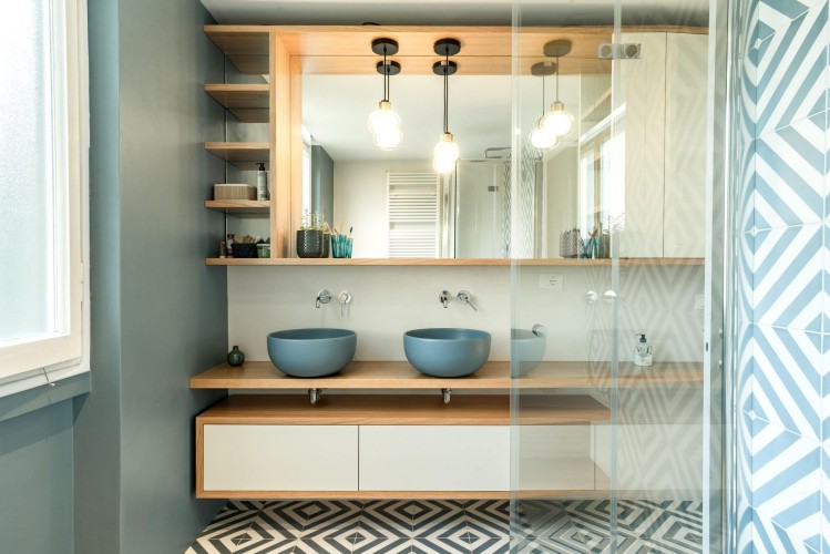 Tooy Nabila 552.21 LED