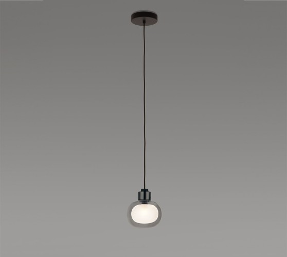 Tooy Nabila 552.22, Cromo nero + Vetro fumé