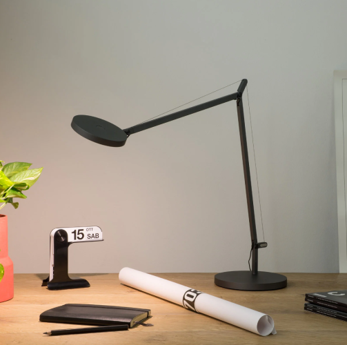 Artemide Demetra, tavolo