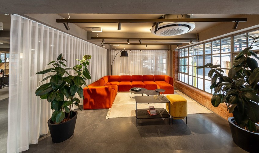 Artemide Tolomeo Mega Floor ON-OFF, tessuto nero